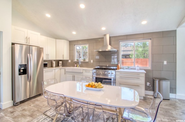 837 E Chariot Dr, Sandy, UT 84094 — photo 9
