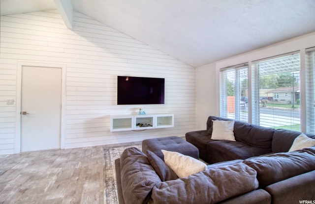837 E Chariot Dr, Sandy, UT 84094 — photo 7
