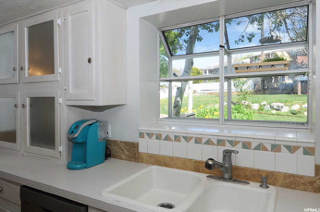 2827 S 50 W, Bountiful, UT 84010 — photo 12