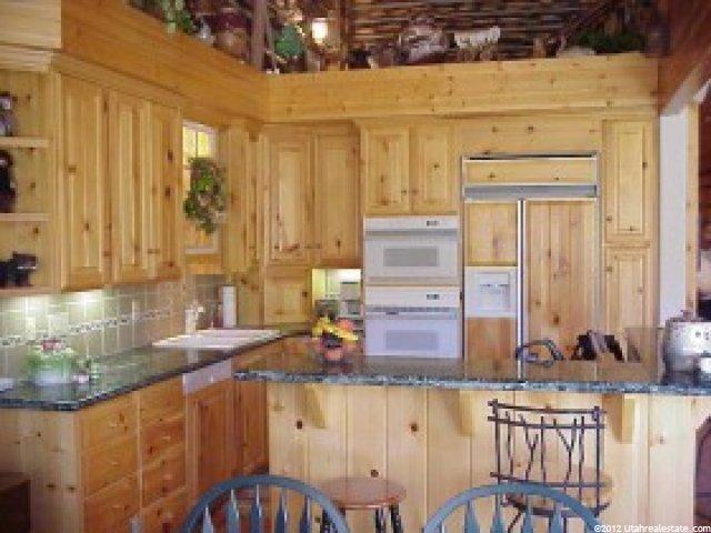 2305 Queen Esther Dr, Park City, UT 84060 — photo 2