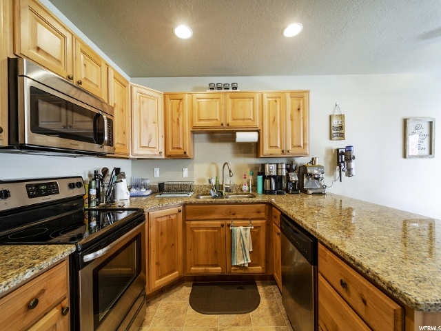 1801 E Whitetail Dr, Layton, UT 84040 — photo 6