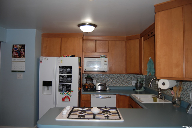 286 W 2300 S, Bountiful, UT 84010 — photo 5