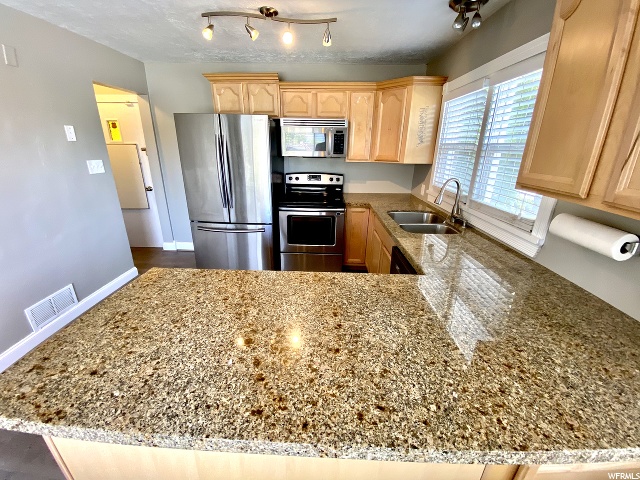 1205 E Marilyn Dr S, Ogden, UT 84403 — photo 6