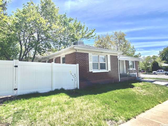 1205 E Marilyn Dr S, Ogden, UT 84403 — photo 2