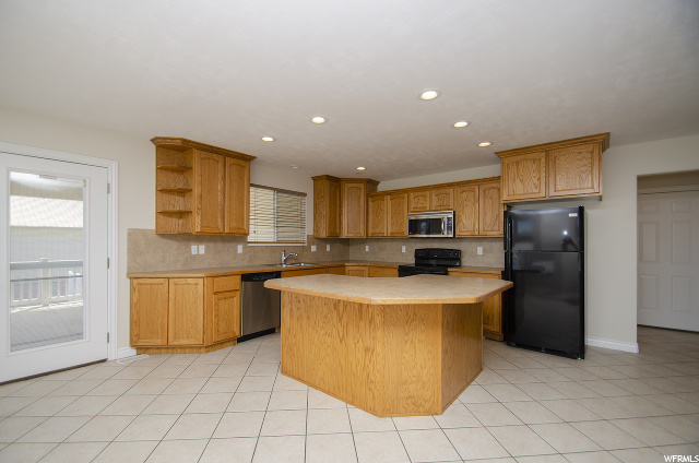 5928 S 6300 W, Hooper, UT 84315 — photo 6