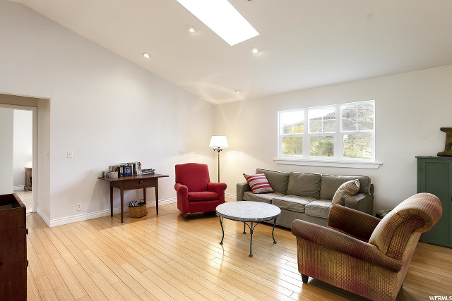 386 E 600 N, Midway, UT 84049 — photo 2