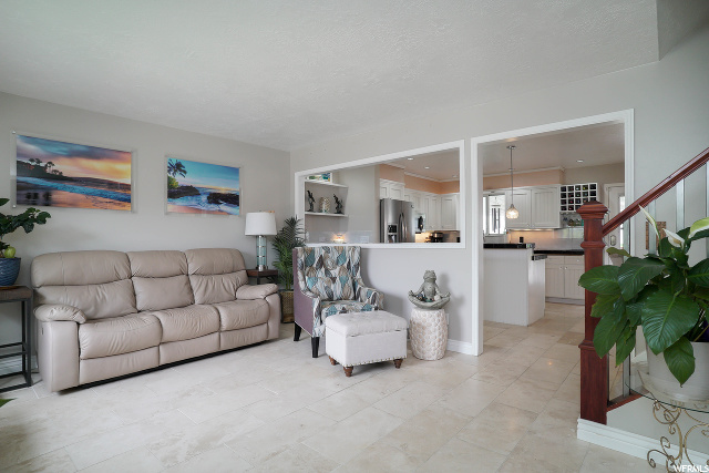 1347 E Snowcreek Dr, Layton, UT 84040 — photo 5