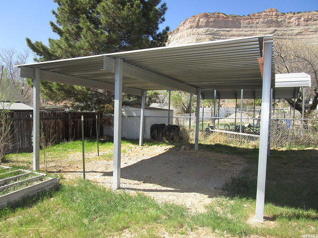 147 Ridgeway St, Helper, UT 84526 — photo 4