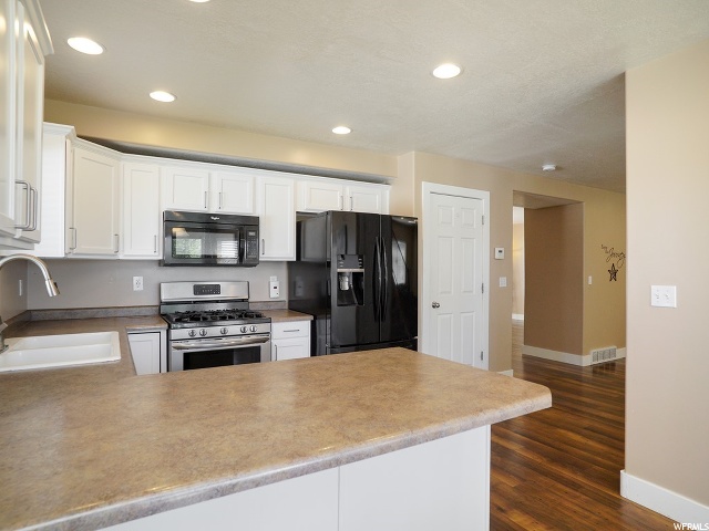 2469 W 1340 N, Clinton, UT 84015 — photo 12