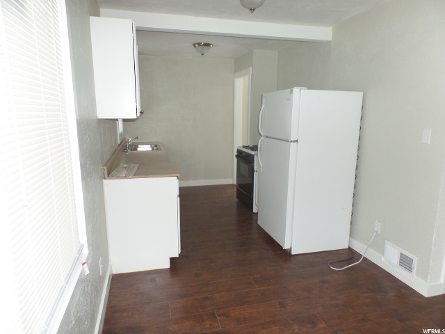 887 Bel Mar Dr, Ogden, UT 84403 — photo 5