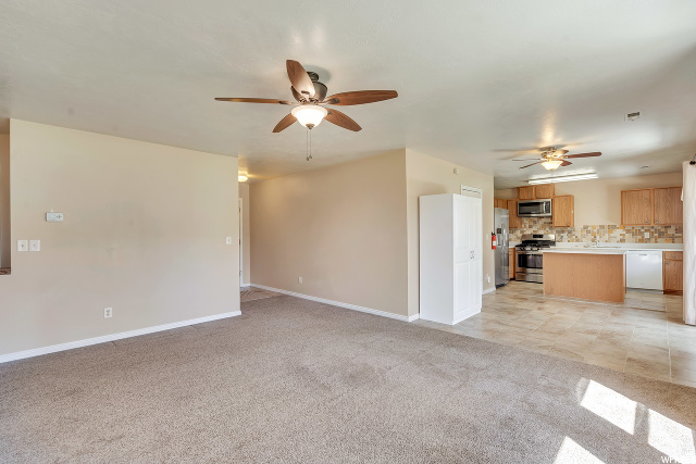 2147 W 2220 N, Clinton, UT 84015 — photo 7