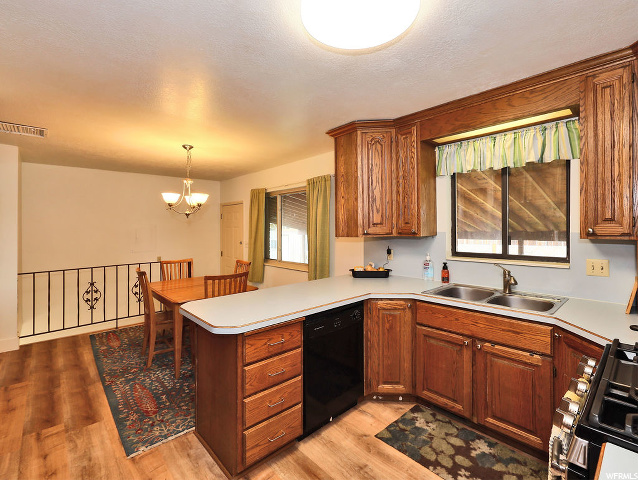 1424 N 630 W, Clinton, UT 84015 — photo 8