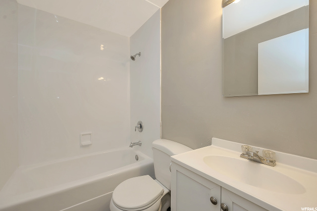 207 E Mill St, Bountiful, UT 84010 — photo 9
