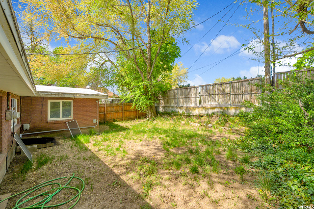 207 E Mill St, Bountiful, UT 84010 — photo 10