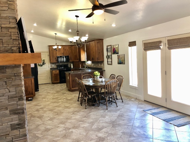 657 E 1750 S, Vernal, UT 84078 — photo 9