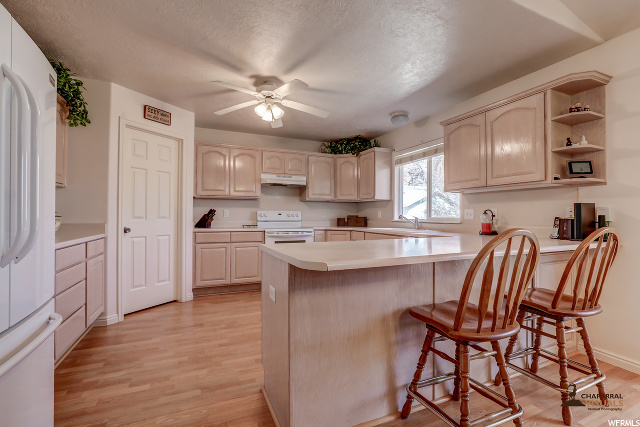 369 W 300 N, Kanab, UT 84741 — photo 10
