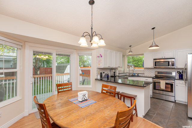 571 S 900 E, Layton, UT 84041 — photo 7