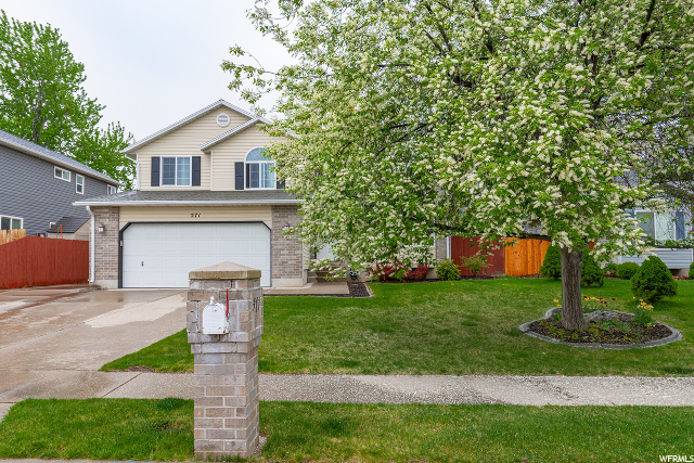 571 S 900 E, Layton, UT 84041 — photo 2