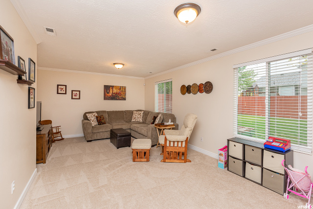 571 S 900 E, Layton, UT 84041 — photo 11