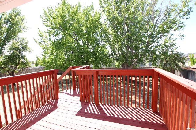 951 N 1235 W, Clinton, UT 84015 — photo 7