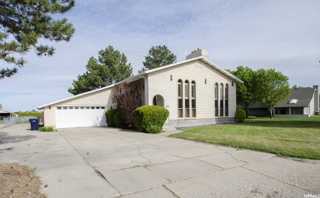 5879 S 3850 W, Roy, UT 84067 — photo 2