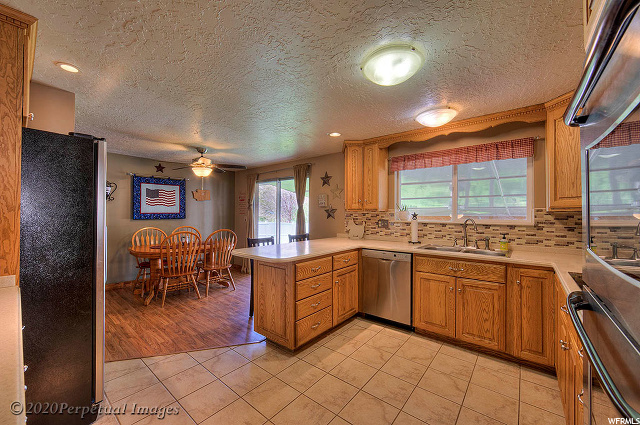 106 Arbor Dr, Moab, UT 84532 — photo 10