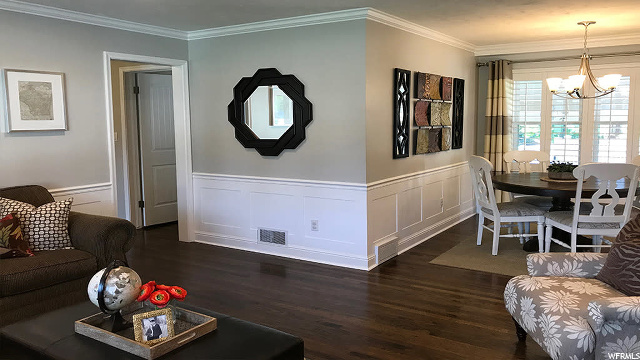 698 W 3500 S, Bountiful, UT 84010 — photo 4