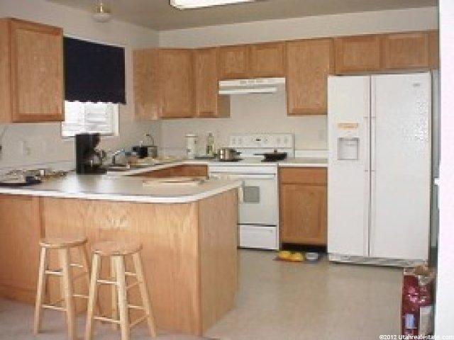 5302 Midland Dr, Roy, UT 84067 — photo 2