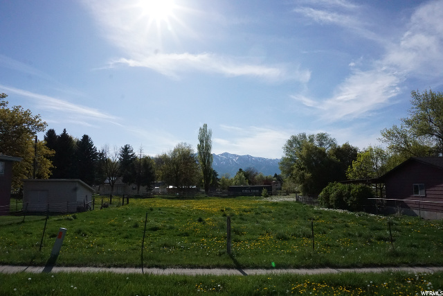 180 S Center St, Hyrum, UT 84319 — photo 2