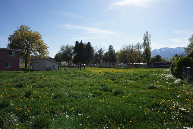 180 S Center St, Hyrum, UT 84319 — photo 4