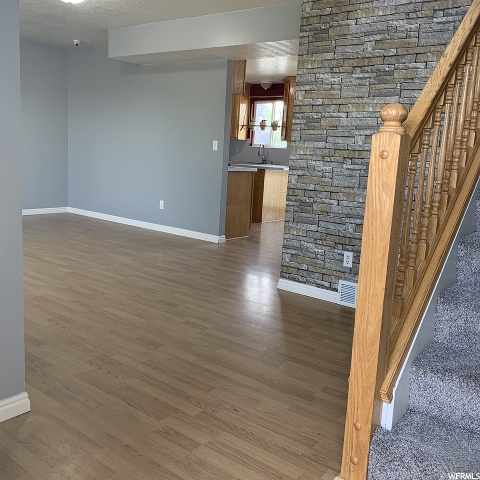 2566 W 1675 N, Clinton, UT 84015 — photo 6