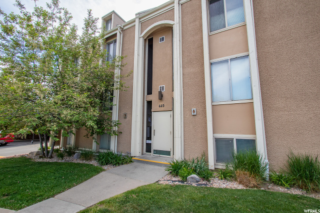440 E Creekside Cir #E, Salt Lake City, UT 84107