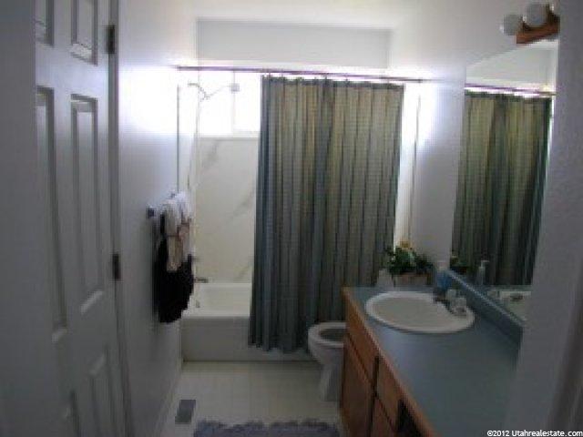 5532 Lodestone Ave, Kearns, UT 84118 — photo 3