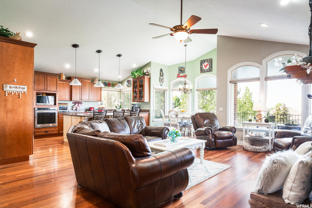4302 S Monarch Dr, Bountiful, UT 84010 — photo 5