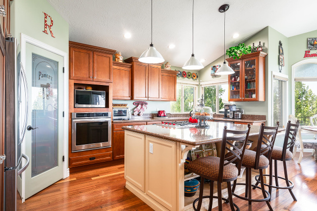4302 S Monarch Dr, Bountiful, UT 84010 — photo 11