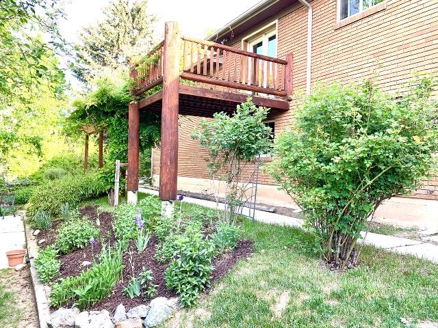 525 W Elberta Dr, Pleasant View, UT 84414 — photo 6