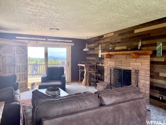 525 W Elberta Dr, Pleasant View, UT 84414 — photo 12