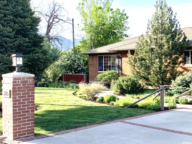 525 W Elberta Dr, Pleasant View, UT 84414 — photo 2