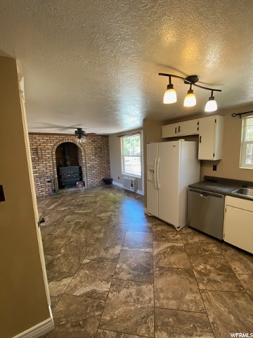 1445 S 500 E, Vernal, UT 84078 — photo 3