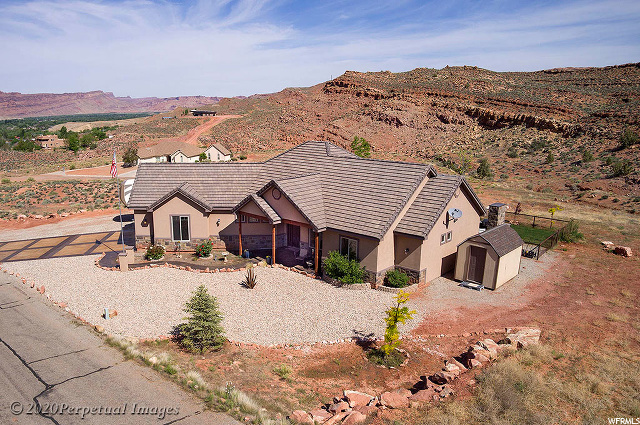2075 S Munsey Dr E, Moab, UT 84532 — photo 6