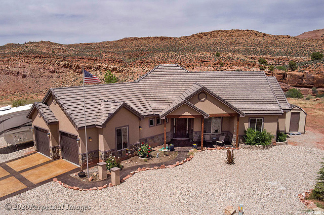 2075 S Munsey Dr E, Moab, UT 84532 — photo 7