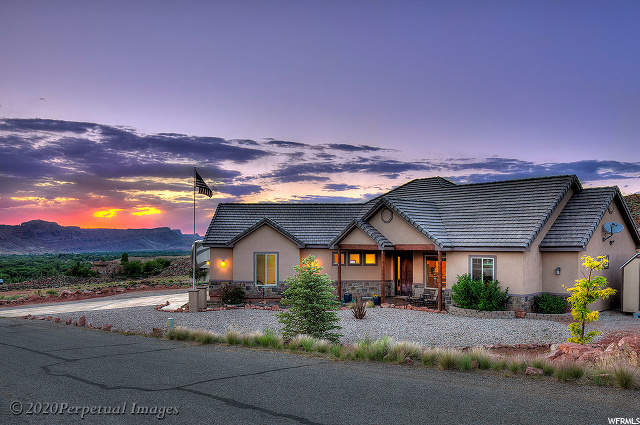 2075 S Munsey Dr E, Moab, UT 84532 — photo 2