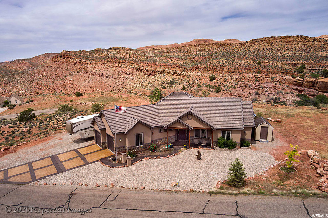 2075 S Munsey Dr E, Moab, UT 84532 — photo 4