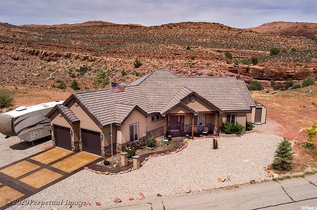2075 S Munsey Dr E, Moab, UT 84532 — photo 3