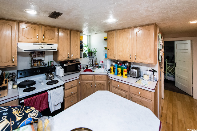 467 N 300 E, Logan, UT 84321 — photo 2