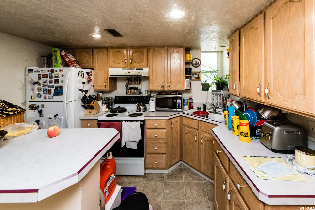 467 N 300 E, Logan, UT 84321 — photo 3
