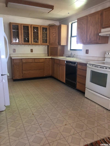 17 E 200 S, Blanding, UT 84511 — photo 9