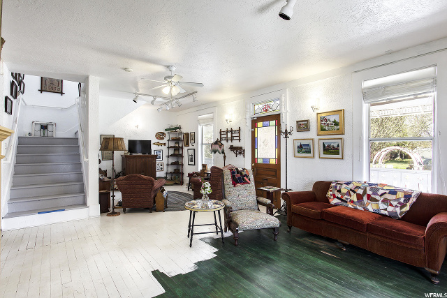 45 N Center St, Midway, UT 84049 — photo 7
