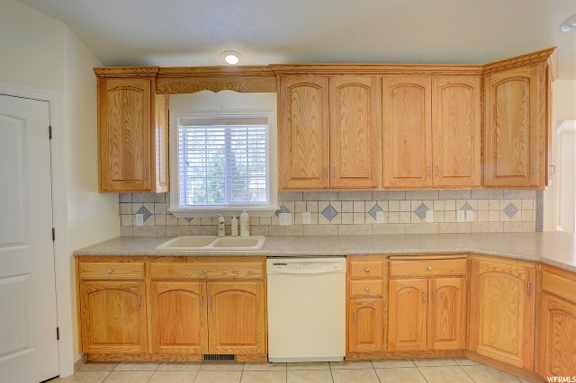 878 S 100 W, Mona, UT 84645 — photo 11