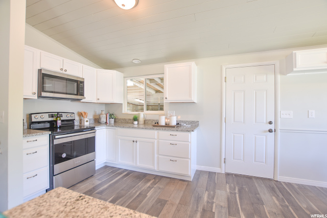 1343 N 200 W, Bountiful, UT 84010 — photo 10